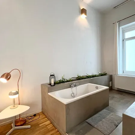 Grosse Loft-apartments Im Herzen Bremens BRE